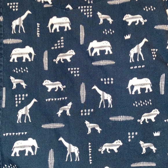 Mens button down - Picture 3 of 3